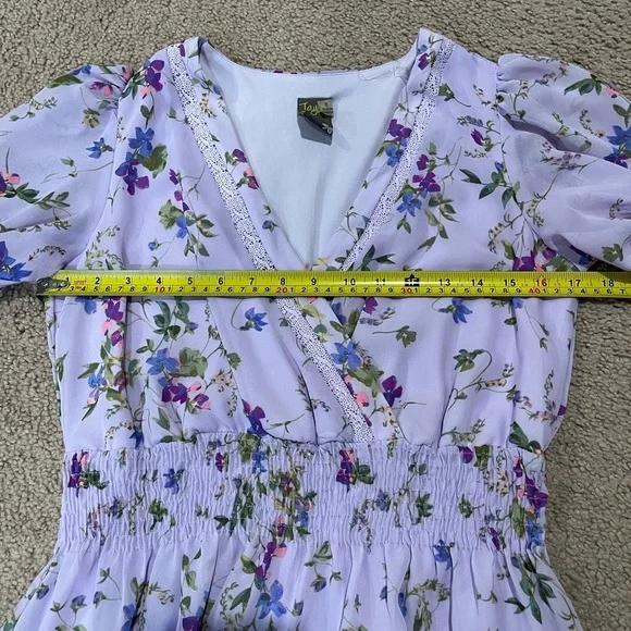 TAYLOR Baby Doll Boho Puff Sleeves Lavender Floral Midi Dress size 8 - Picture 5 of 9